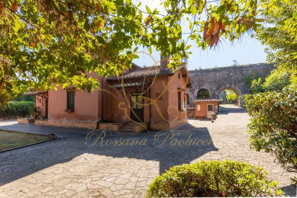 Villa indipendente Via Del Quadraro E 970.000,00