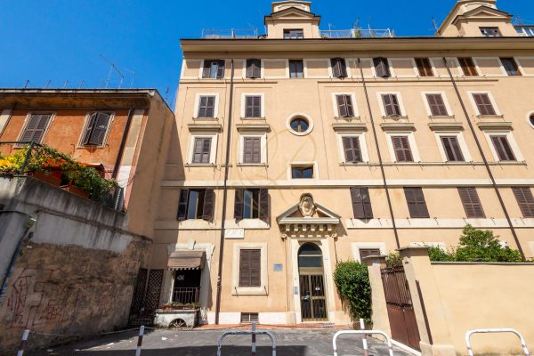 Vendita Ostiense Via Acerbi Euro 345.000,00